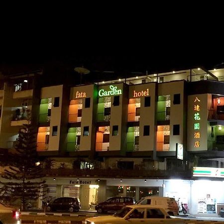 Fata Garden Hotel By Place2Stay كوشنج المظهر الخارجي الصورة