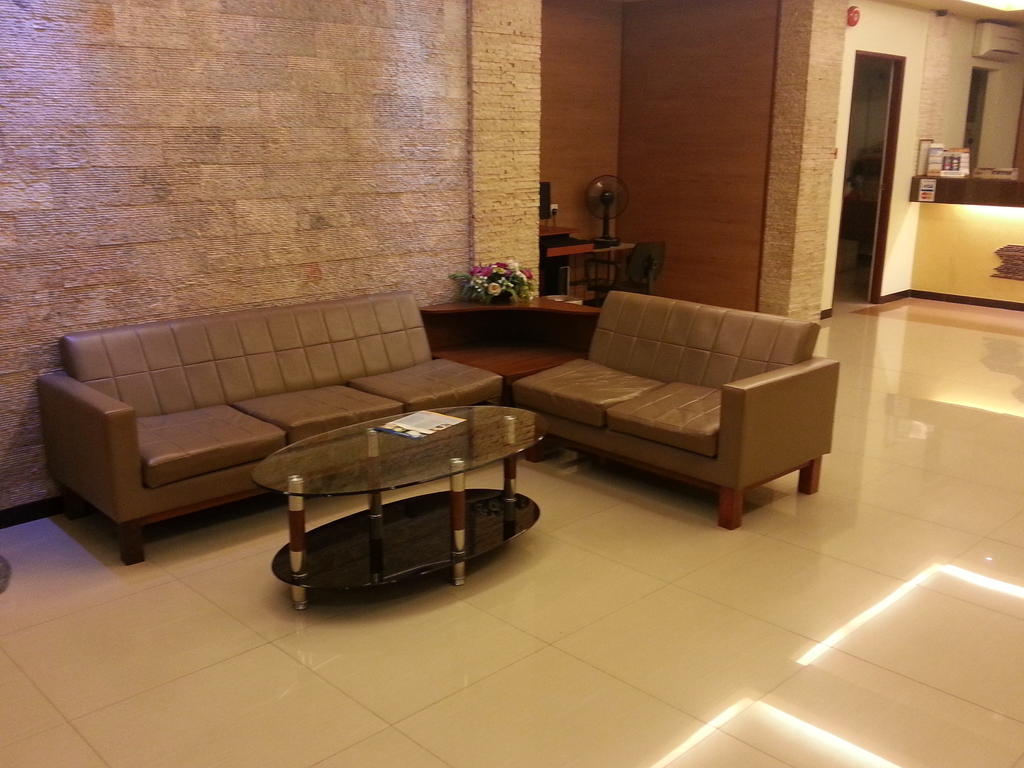 Fata Garden Hotel By Place2Stay كوشنج المظهر الخارجي الصورة
