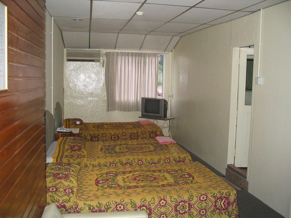Fata Garden Hotel By Place2Stay كوشنج المظهر الخارجي الصورة
