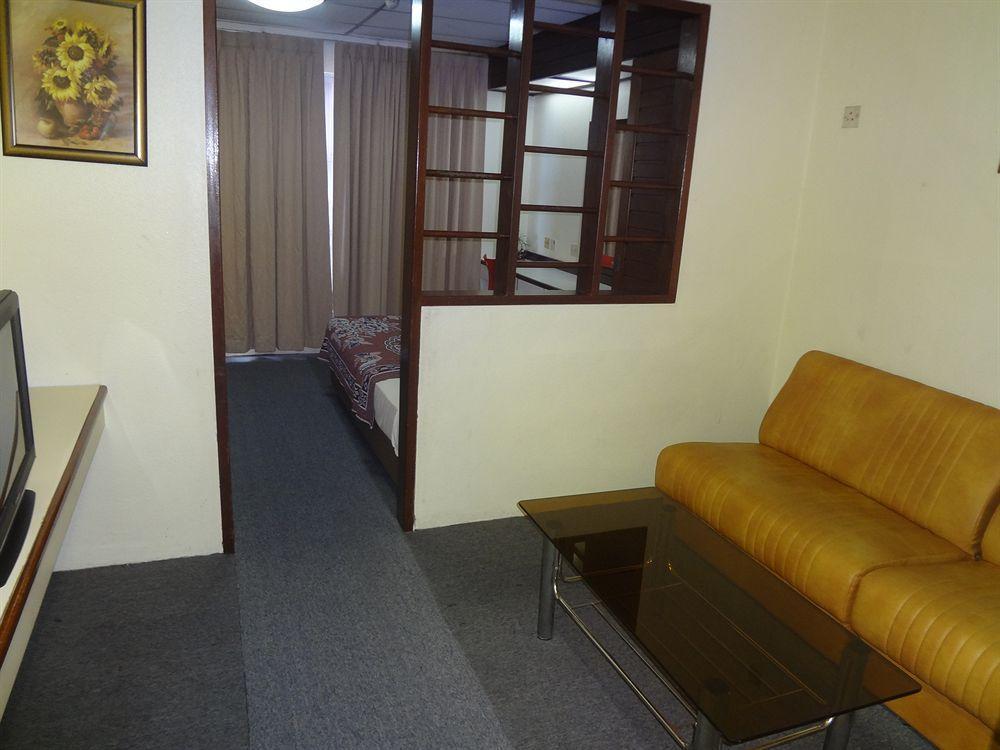 Fata Garden Hotel By Place2Stay كوشنج المظهر الخارجي الصورة