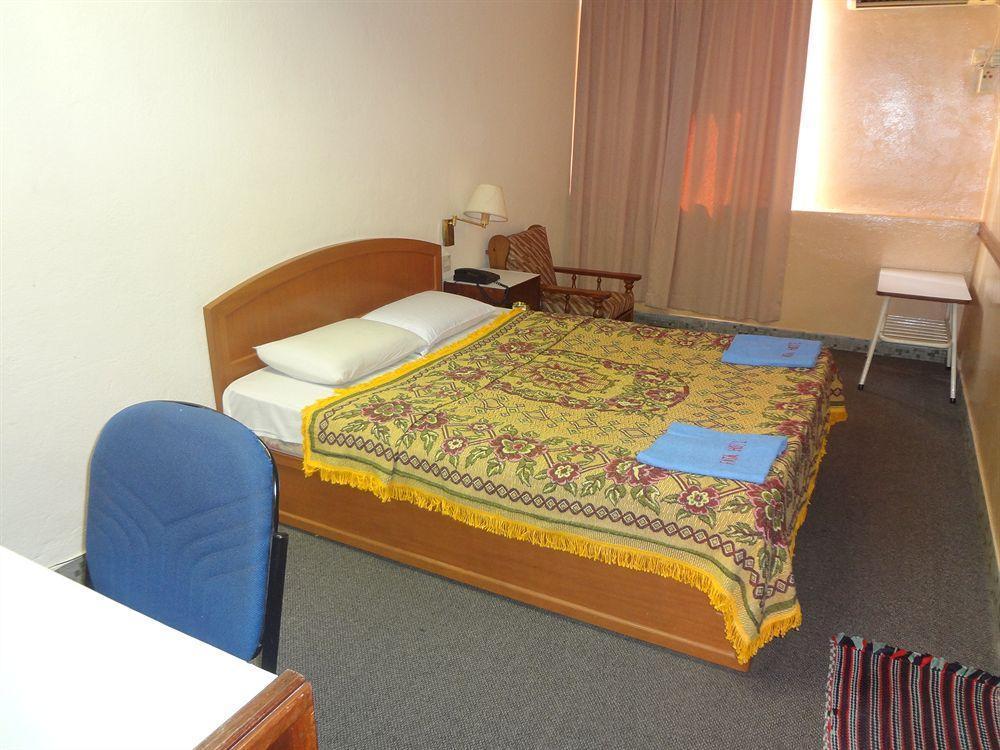 Fata Garden Hotel By Place2Stay كوشنج المظهر الخارجي الصورة