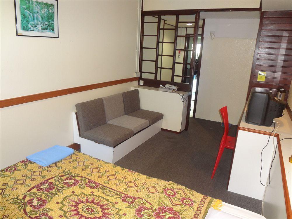 Fata Garden Hotel By Place2Stay كوشنج المظهر الخارجي الصورة